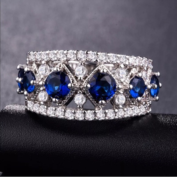 🦋 Blue Oval Cut & White Sapphires Oval Cut .925 - Picture 3 of 4